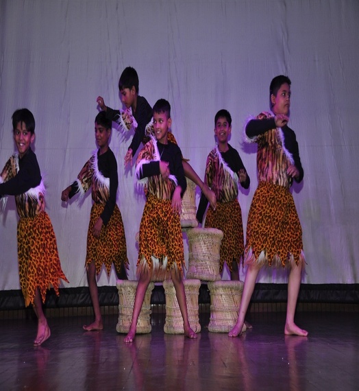 annual_day_dance_524x570